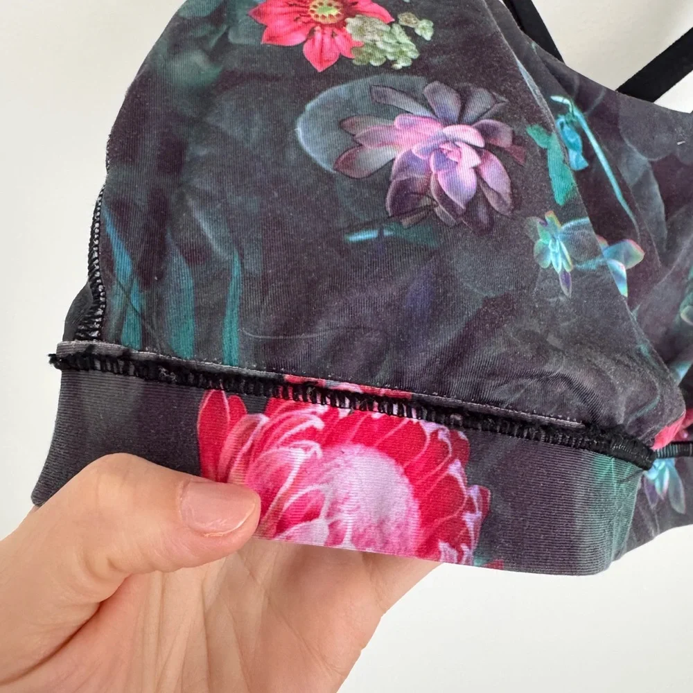 Lululemon Activewear Set - Floral Sports Bra & Shorts - Picture 9 of 10